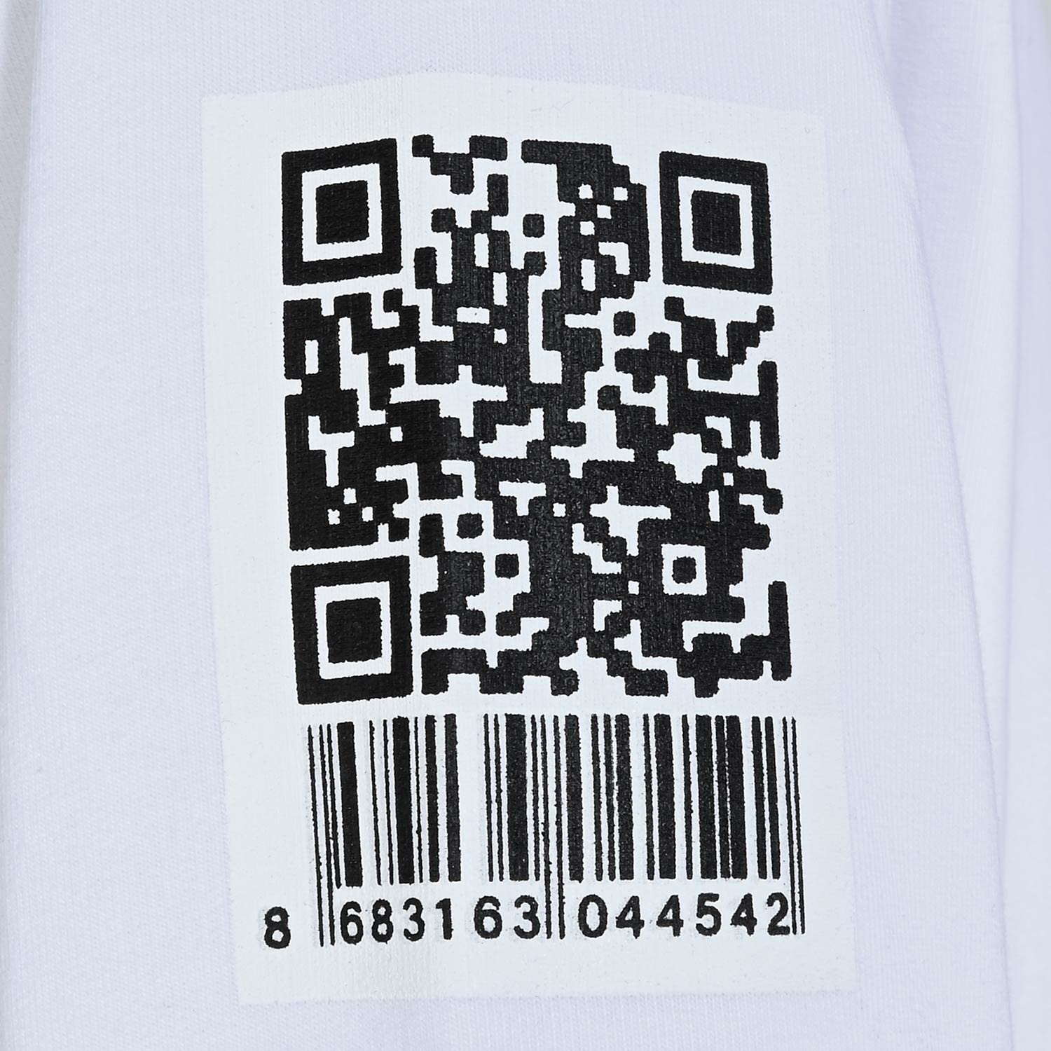 6247-Boys Sweatshirt -QR Barcode